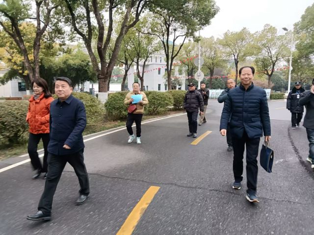 【专项工作】市教育局领导莅临孝感高中开展安全督查工作（总结）