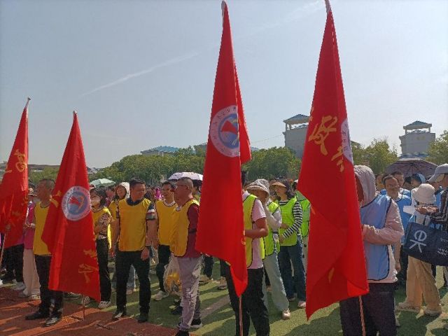 春光燃热血 协作筑华章 ——湖北省孝感高级中学2025年教职工春季运动会纪实