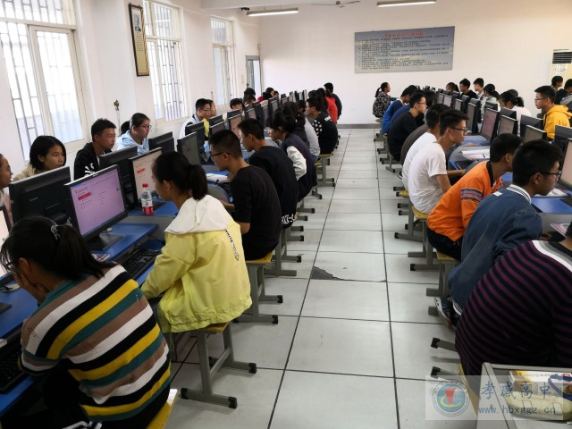 学习宪法知识，践行宪法理念