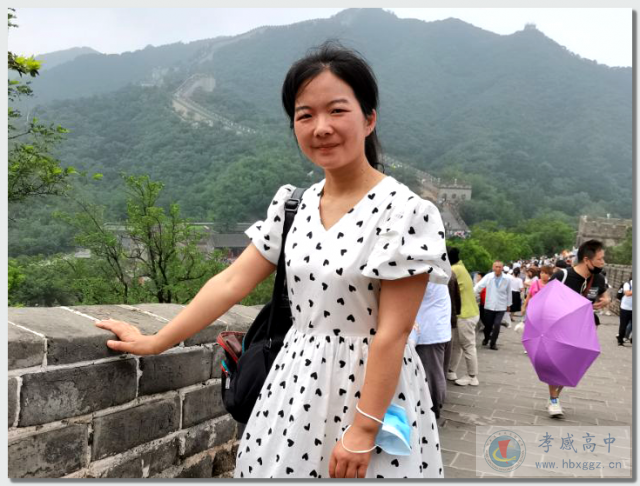 抓住培育学生的每一个契机——记孝感高中支教奥美高中教师徐丹瑾